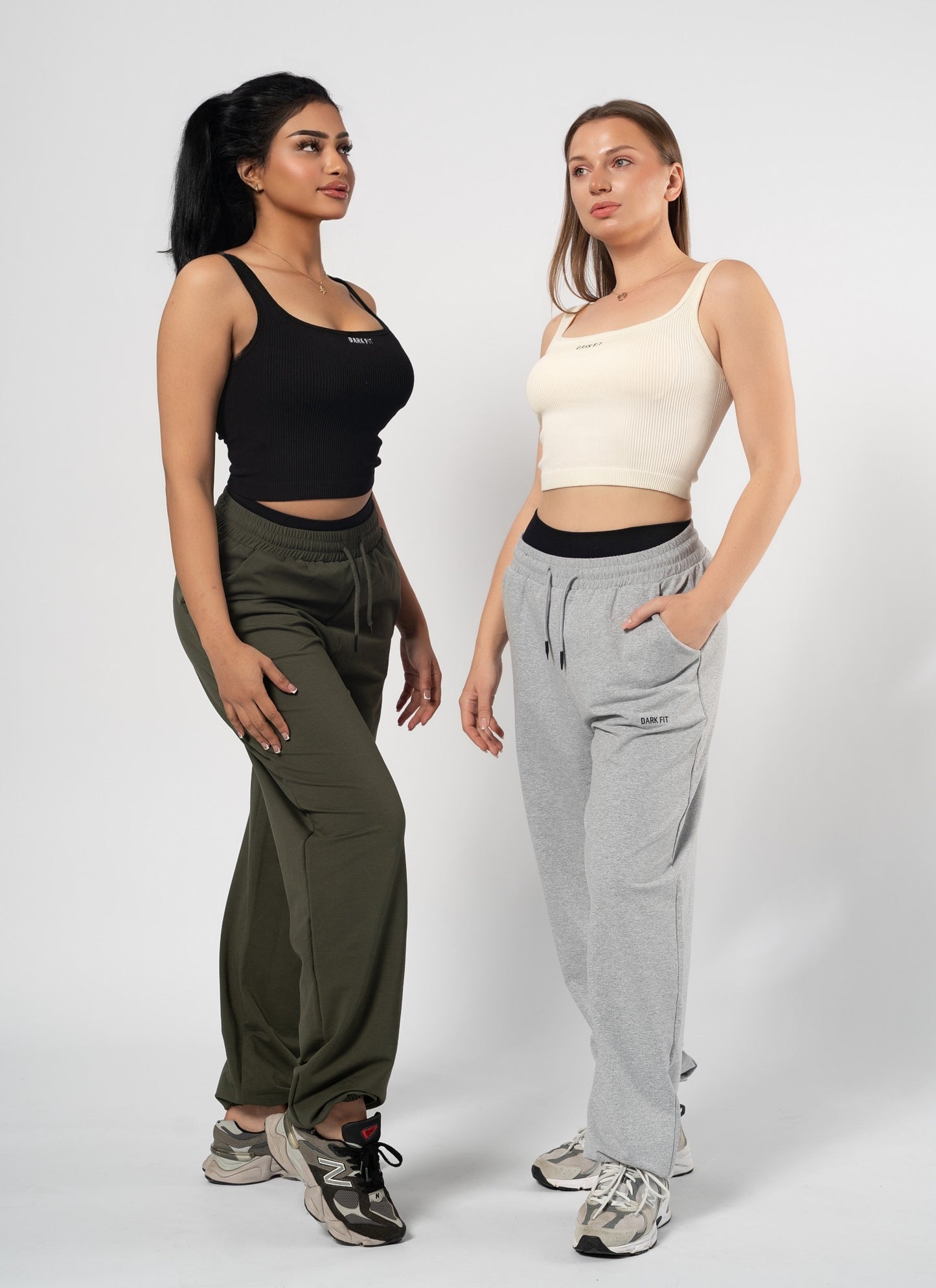 RIBBED TANK CROP TOP-Black